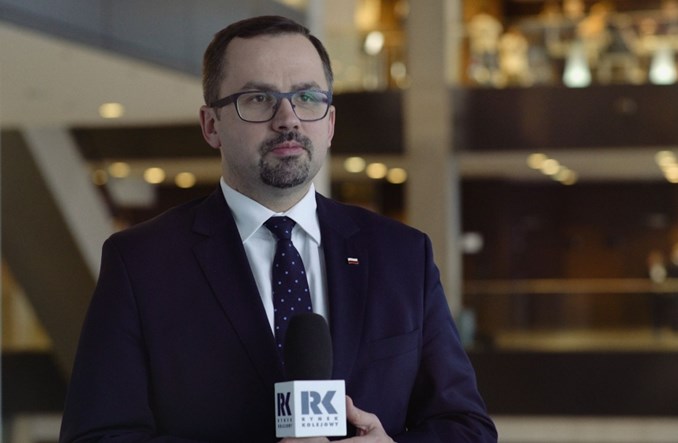 Horała: Biedroń kłamie. CPK to najbardziej konsultowany projekt infrastrukturalny