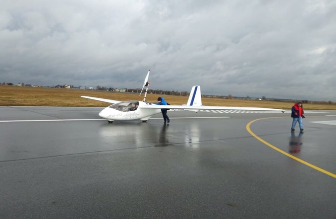 Naukowcy z AGH stworzyli napęd wodorowy do motoszybowca