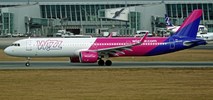 Wizz Air zawieszają sporo połączeń z Polski. Powodem niski wskaźnik szczepień