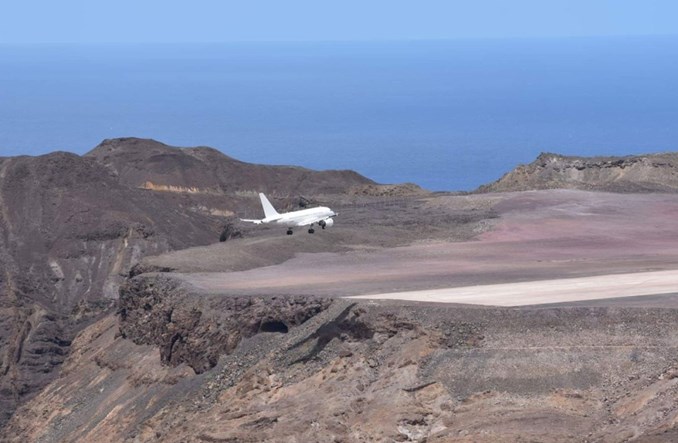 Airbus A318 wylądował na najbardziej odizolowanym lotnisku świata