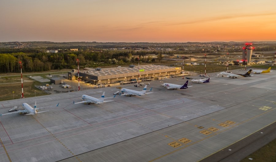 Testy antygenowe po przylocie do Katowice Airport Testy antygenowe po przylocie do Katowice Airport