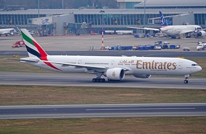 Więcej lotów Emirates do Indii. 170 rejsów w tygodniu do 9 miast