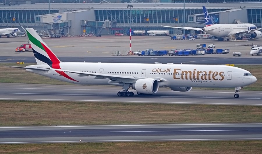 Emirates z sześć razy niższą roczną stratą niż w 2021. Prawie 20 mln pasażerów Emirates z sześć razy niższą roczną stratą niż w 2021. Prawie 20 mln pasażerów