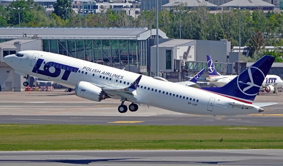 Prezes Boeinga: B737 jest solidny jak skała. MAX nawet bezpieczniejszy od innych Prezes Boeinga: B737 jest solidny jak skała. MAX nawet bezpieczniejszy od innych