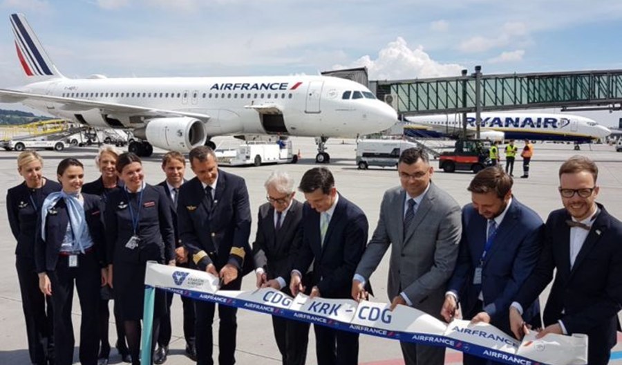 Pierwszy samolot Air France wylądował w Krakowie Pierwszy samolot Air France wylądował w Krakowie