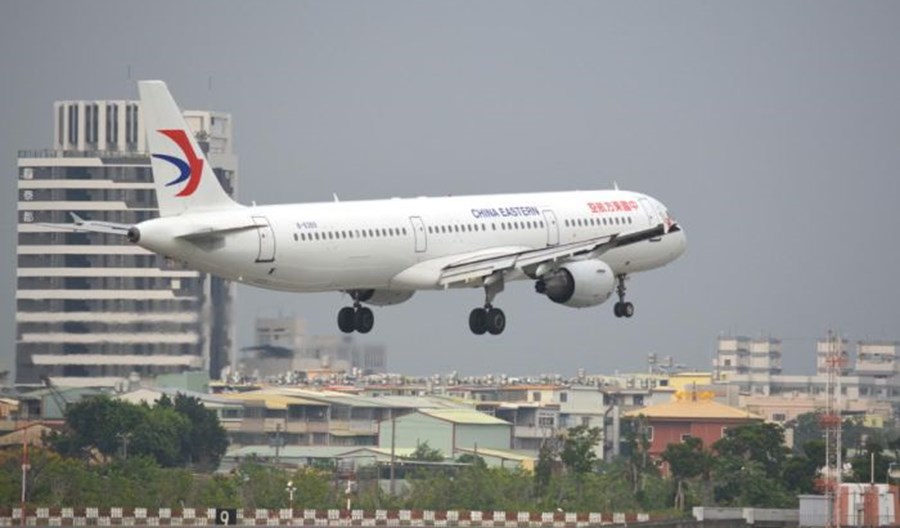 Nielimitowane bilety okresowe nową strategią poprawy wypełnienia lotów w Chinach