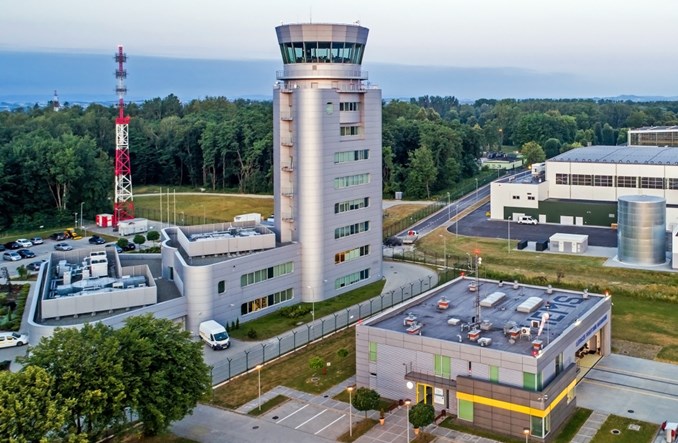 PAŻP: Innowacyjny system EFES wdrożony na wieżach w Katowicach i Krakowie