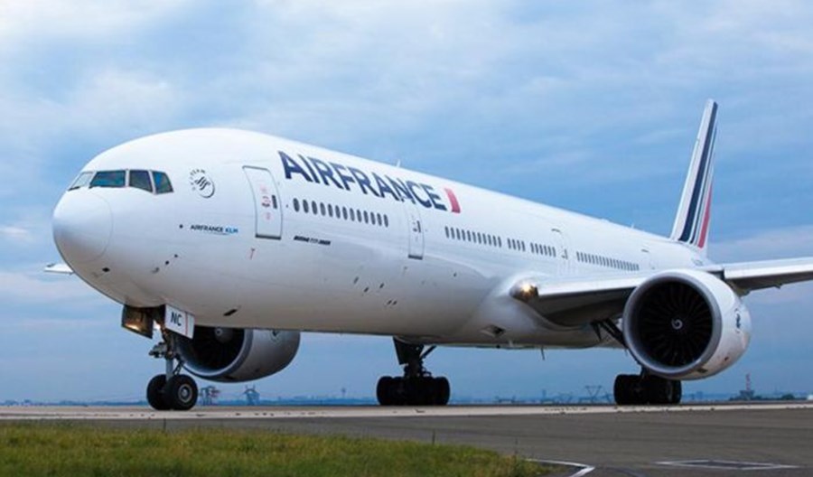 Problemy przy lądowaniu boeinga B777 linii Air France Problemy przy lądowaniu boeinga B777 linii Air France