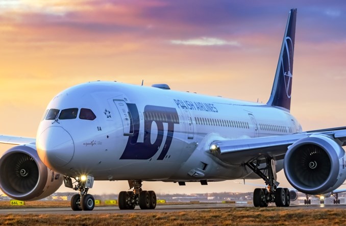 LOT: Rekordowe cargo z Delhi