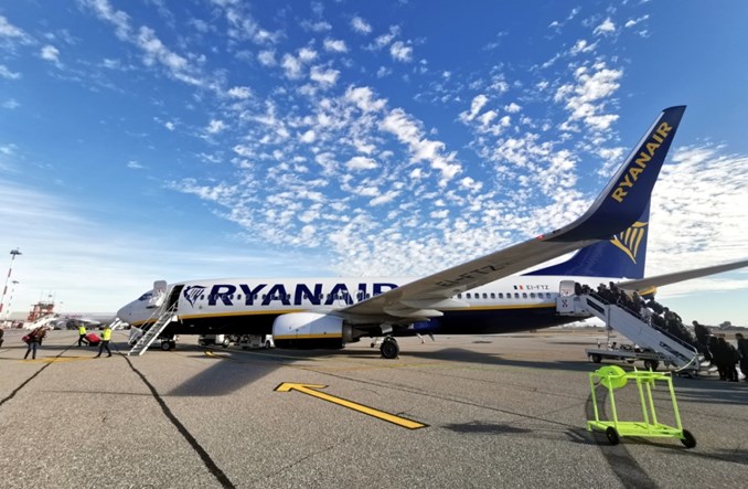 Ludzie chcą znów latać. Czy miasta nadal będą chciały ich gościć?