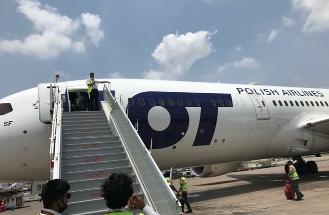 LOT. Przewozy ładunków rosną! Kolejne rekordowe cargo z Delhi