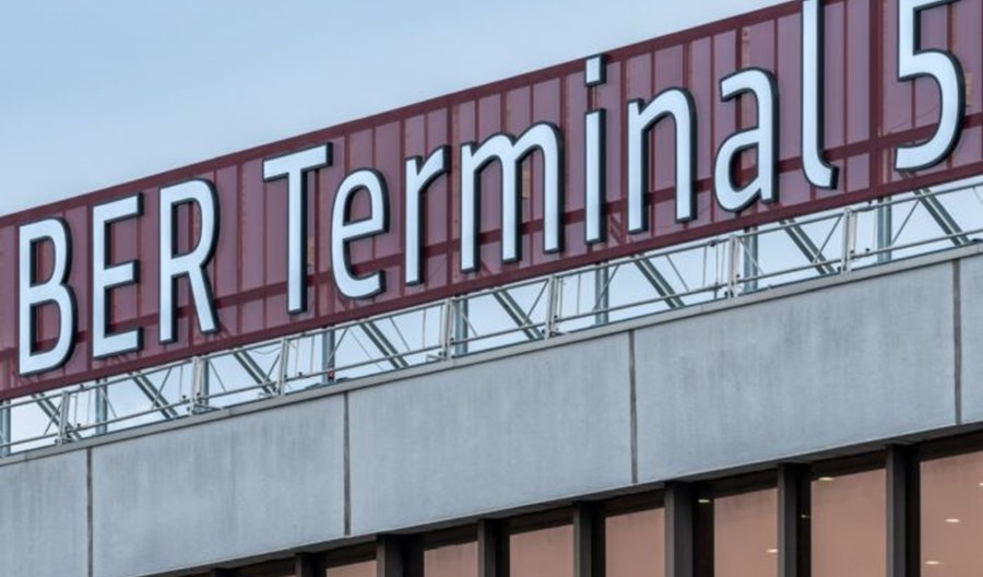 Berlin-Brandenburg może zamknąć Terminal 5, dawne lotnisko Schönefeld Berlin-Brandenburg może zamknąć Terminal 5, dawne lotnisko Schönefeld