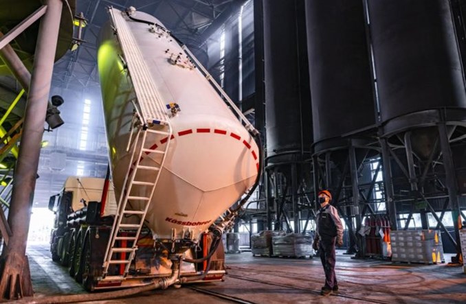 CEVA Logistics i Teksid Iron Poland świętują kolejny kontrakt