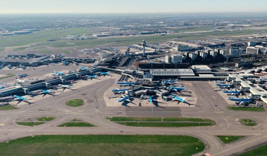 Sojusz siedmiu stron wykłada ponad mld euro na lepszy dojazd do portu Schiphol Sojusz siedmiu stron wykłada ponad mld euro na lepszy dojazd do portu Schiphol
