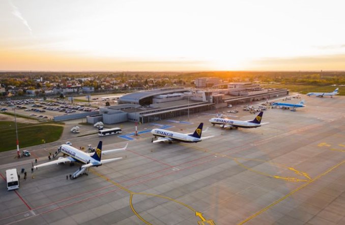 Regionalne lotniska tracą przez pandemię. Najwięcej Modlin