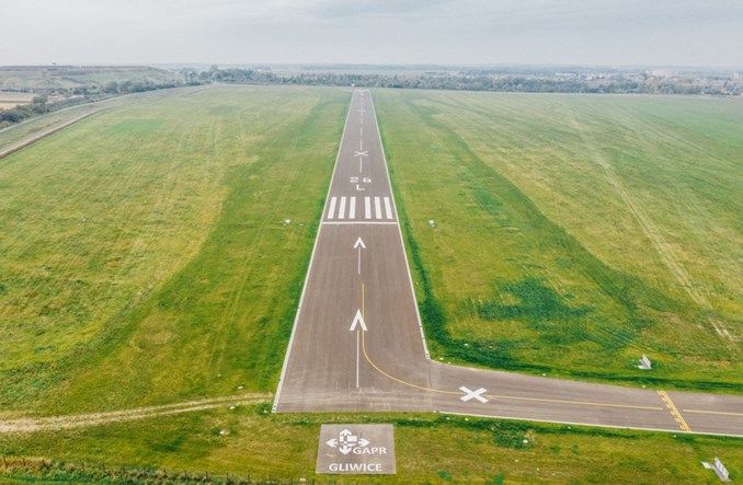 Gliwice: Zmodernizowana płyta lotniska oddana do użytku