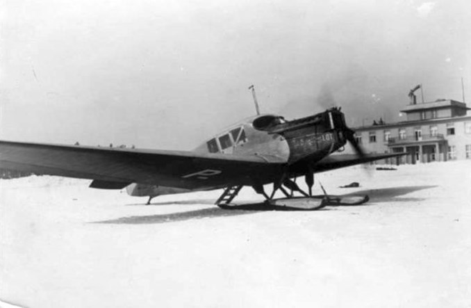 92 lata Polskich Linii Lotniczych LOT!