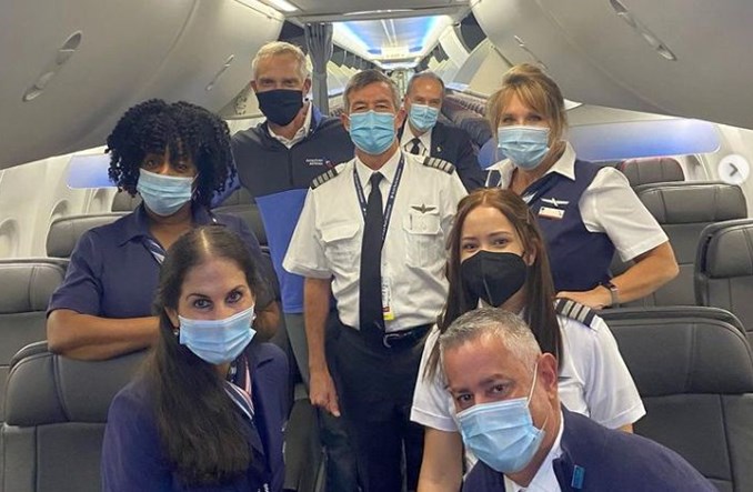 Boeing 737 MAX linii American Airlines doleciał do Nowego Jorku z Miami