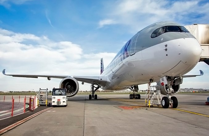 Qatar Airways odbiera 53. A350. Inny samolot na inspekcji kadłuba. Airbus uspokaja, że A350 jest bezpieczny