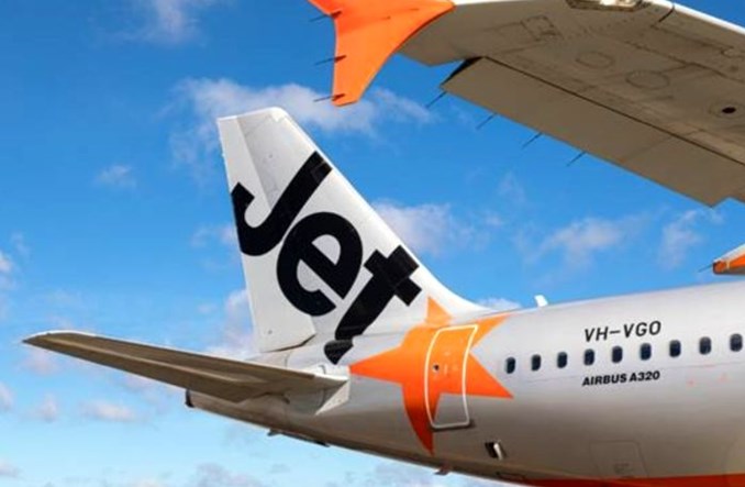 Nowozelandka oskarżyła personel Jetstar o kradzież i zjedzenie wiśni