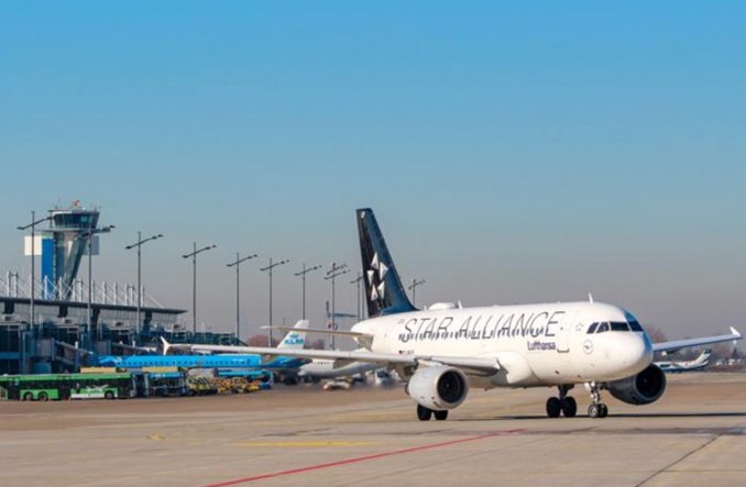 Norymberga: Liczby podróżnych jak z 1985 roku. PLL LOT wznowią usługi wiosną?