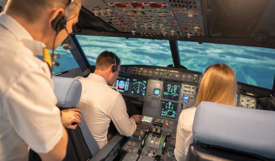 Większość pilotów nie lata. Globalne załamanie na rynku pracy Większość pilotów nie lata. Globalne załamanie na rynku pracy
