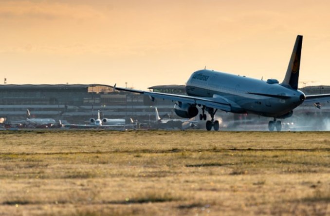Niemcy: Rząd planuje wsparcie dla lotnisk. Krótszy czas pracy chroni przed zwolnieniami