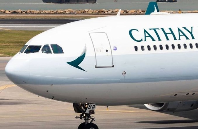 Cathay Pacific oferują podróżnym klas biznes i pierwszej loty bez maseczek 