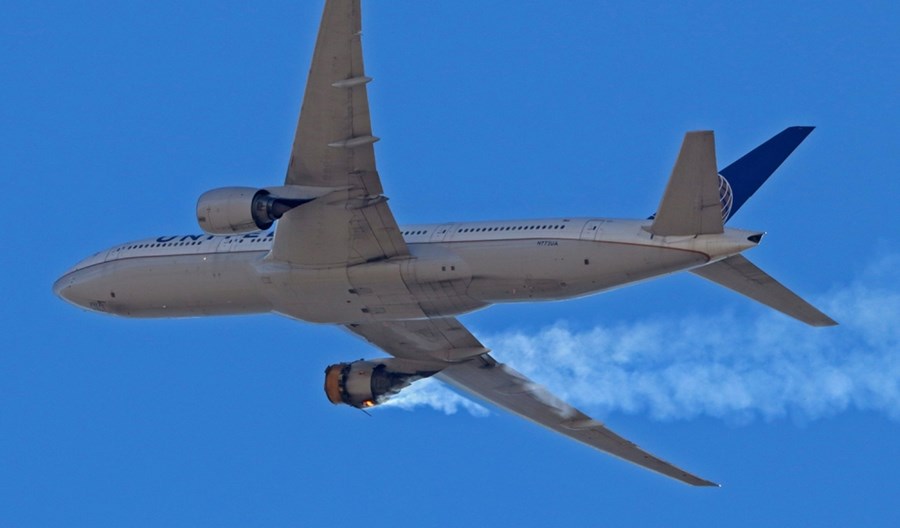 Boeing zalecił przewoźnikom zawieszenie lotów odrzutowcami B777 z silnikami PW4000 Boeing zalecił przewoźnikom zawieszenie lotów odrzutowcami B777 z silnikami PW4000