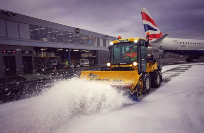 Styczniowe spadki operacji lotniczych w Polsce i Europie. Najgorzej w Londynie