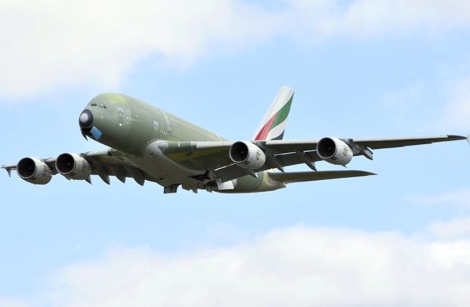 Ostatni A380 dla Emirates opuścił fabrykę w Tuluzie i poleciał do Hamburga