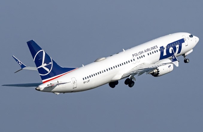 LOT: Ponad 3,8 mln pasażerów od początku roku