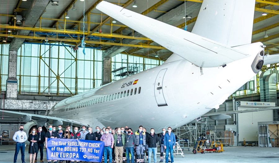 LOTAMS wykonuje przegląd zdawczy B737 NG dla Air Europy LOTAMS wykonuje przegląd zdawczy B737 NG dla Air Europy