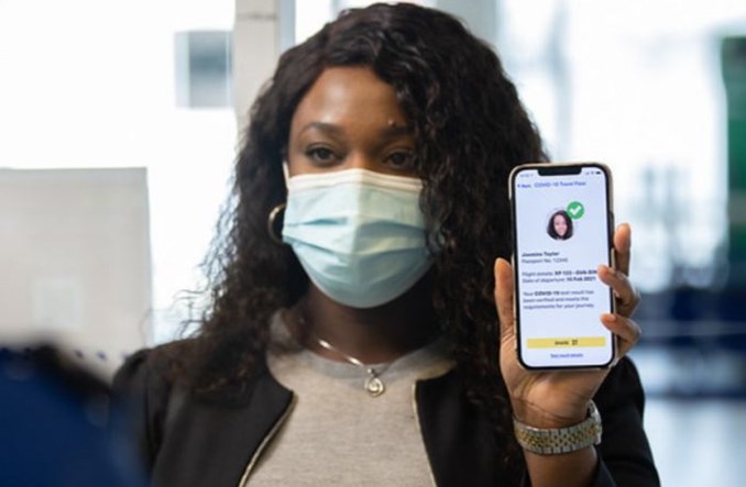 IATA: Szczepionki to nie jedyny sposób na bezpieczne podróżowanie