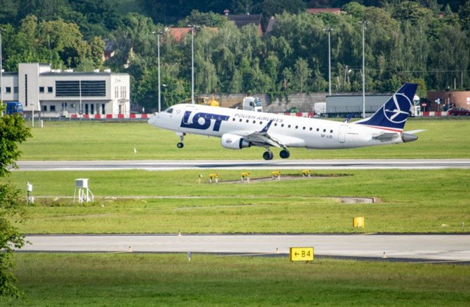 Kraków: Duży wzrost liczby pasażerów w kwietniu 
