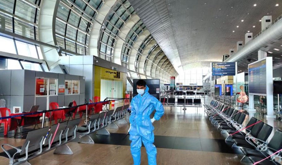 IATA: Wysokie ceny testów mogą spowolnić odbudowę ruchu pasażerskiego IATA: Wysokie ceny testów mogą spowolnić odbudowę ruchu pasażerskiego