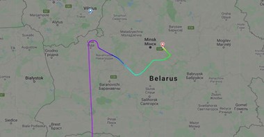 Samolot Ryanair zmuszony do lądowania w Mińsku. Morawiecki: akt państwowego terroryzmu [aktualizacja]
