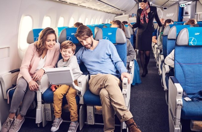 LOT: Wygodne podróżowanie z dziećmi