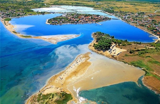 Chorwacja nie tylko samochodem. Pandemia zachęca do latania