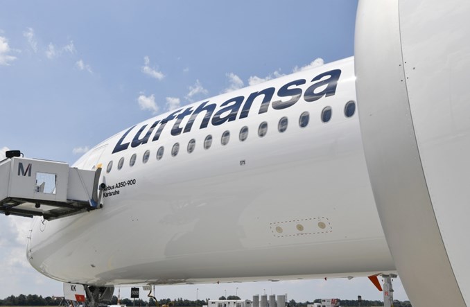 Lufthansa kasuje 3 tys. lotów. Kryzys na europejskim niebie