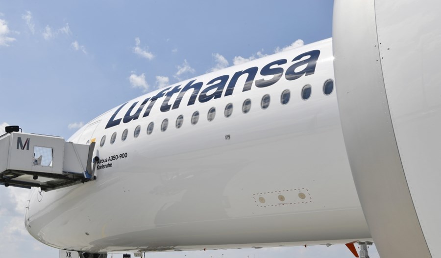 Lufthansa kasuje 3 tys. lotów. Kryzys na europejskim niebie