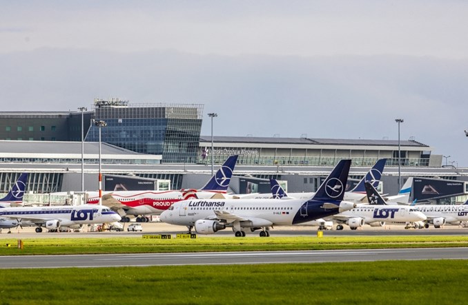 Lotnisko Chopina zaczyna odrabiać straty. Początek końca efektu pandemii?
