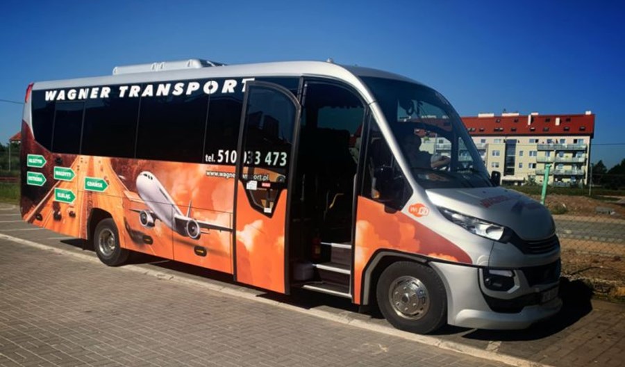 Autobusem z portu Olsztyn-Mazury przez Krainę Wielkich Jezior Autobusem z portu Olsztyn-Mazury przez Krainę Wielkich Jezior