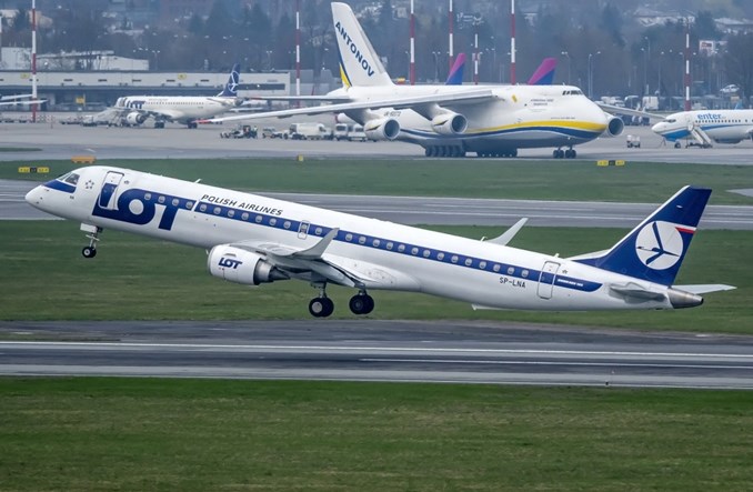 Malowania Bamboo Airways i retro LOT pozostaną na samolotach E175 i E195