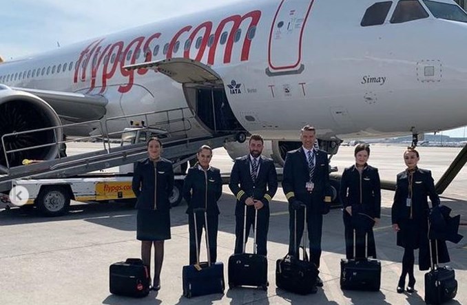 Kłopoty z personelem Pegasus Airlines i odwołane loty z Niemiec