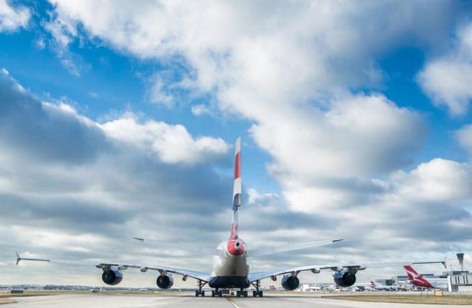 Kolejne złe prognozy IATA. Wzrost cen paliwa i niski wskaźnik wypełnienia samolotów