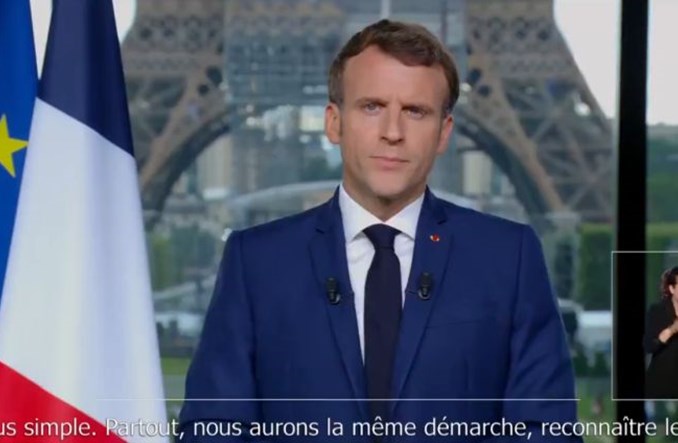 Francja: Samoloty i pociągi dla zaszczepionych