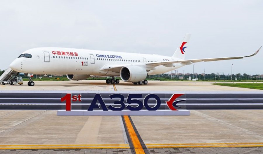 Airbus dostarczył pierwszego A350 z centrum wyposażenia i dostaw w Chinach Airbus dostarczył pierwszego A350 z centrum wyposażenia i dostaw w Chinach