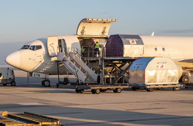 Katowice: Trzy nowe trasy cargo. Amazon doleci do Niemiec, Francji i Hiszpanii 