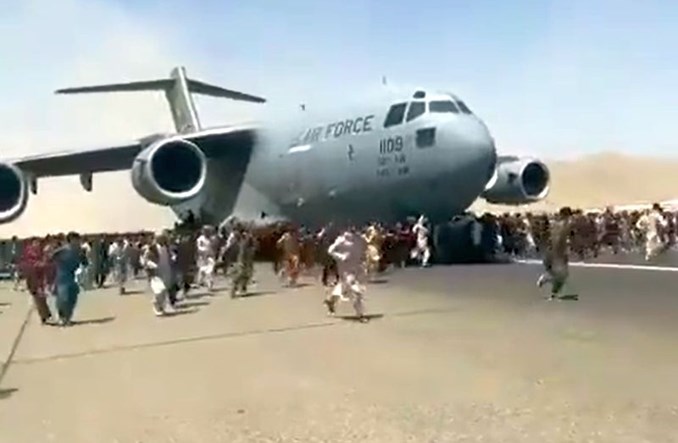 640 osób odleciało jednym C-17 z Kabulu do Kataru 